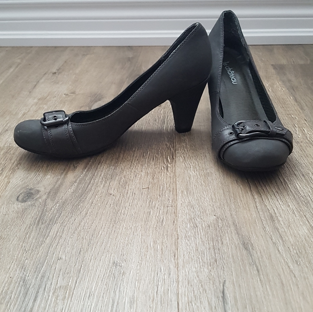 Le Chateau Heels